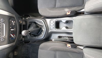 2020 Nissan NP300 Doble Cabina 2.5 SE Paq Seguridad Mt