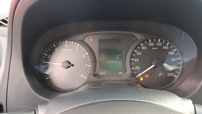 2020 Nissan NP300 Doble Cabina 2.5 SE Paq Seguridad Mt