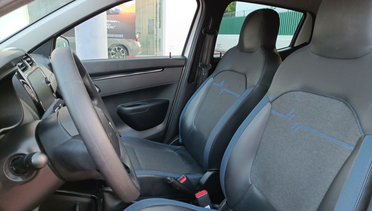 2025 Renault Kwid 1.0 Bitono Mt