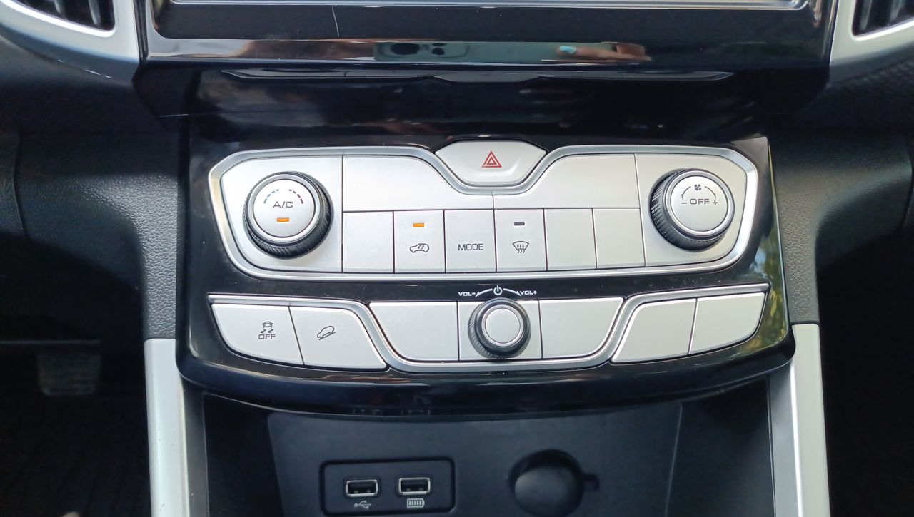 2025 GWM Poer 2.0 Premium Mt